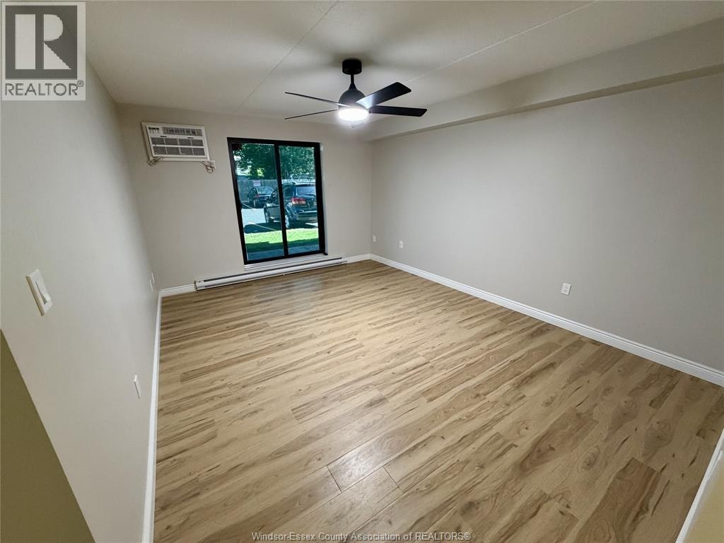 102-3355 Sandwich, Windsor, ON, N9C 1B2 - 5