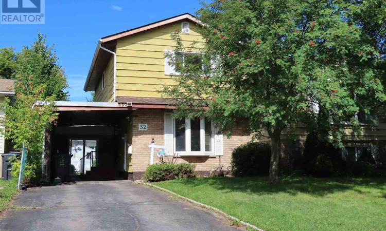 32 Breton Road