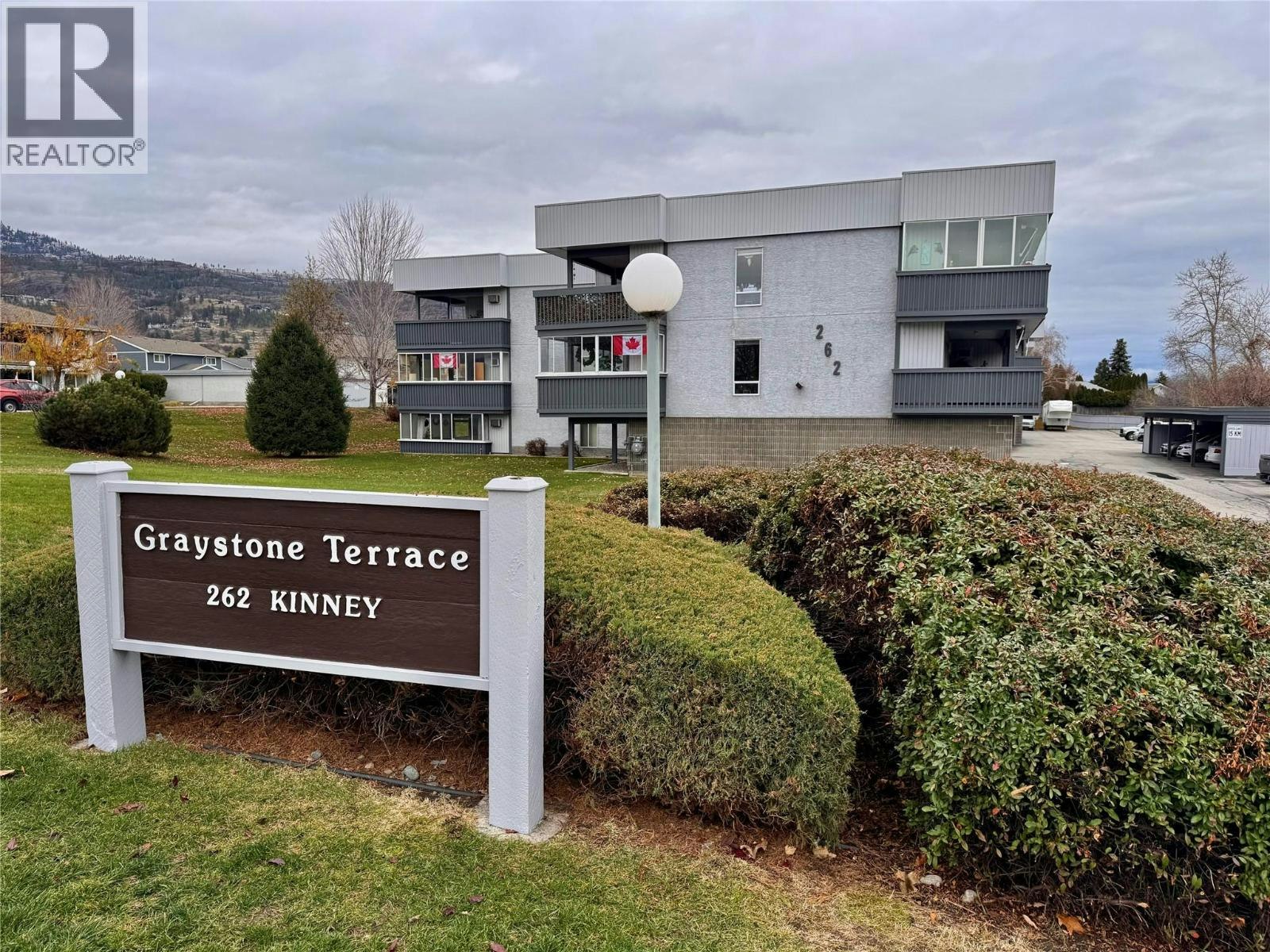 311-262 Kinney Avenue, Penticton, BC, V2A 6R6