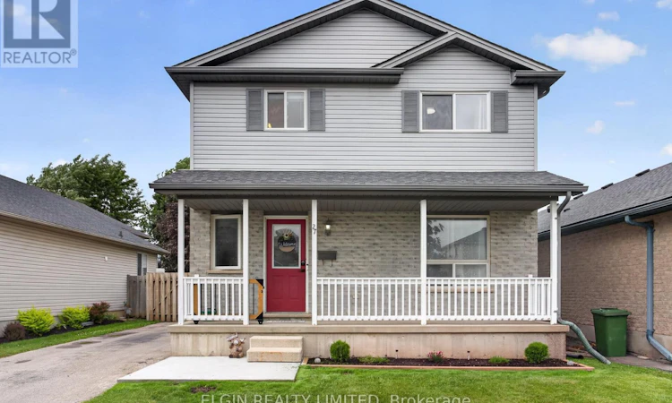 27 Cook Crescent