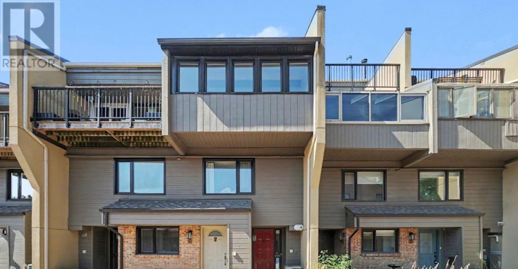 14-290 Cathcart Street, Ottawa, ON, K1N 5C4