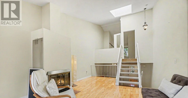 14-290 Cathcart Street, Ottawa, ON, K1N 5C4 - 9