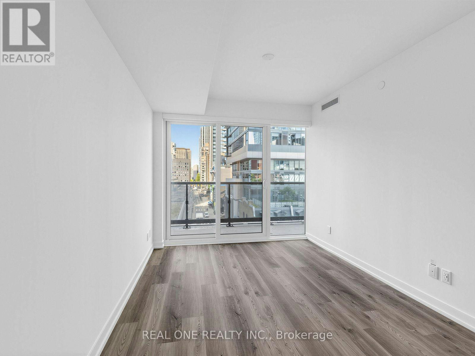 502-771 Yonge Street, Toronto, ON, M4W 0B8 - 12
