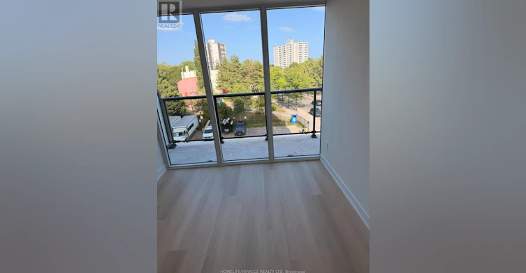 404-2825 Jane Street, Toronto, ON, M3N 0A8 - 2