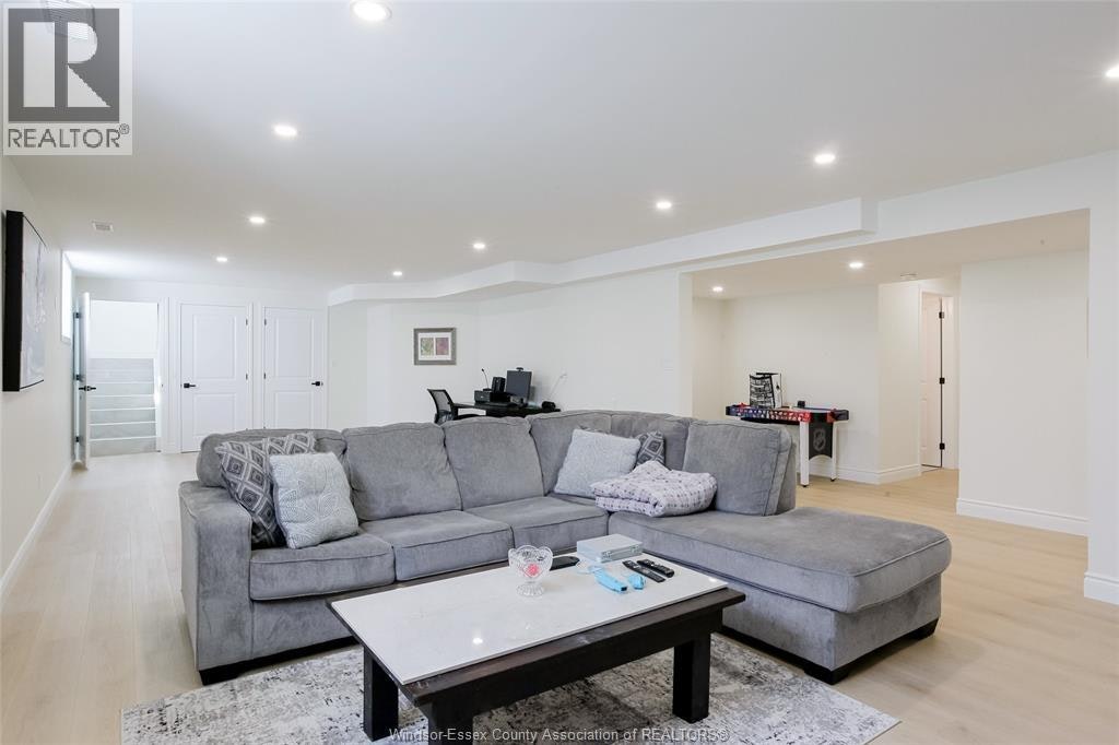 236 Mclellan, Amherstburg, ON, N9V 3Y7 - 30
