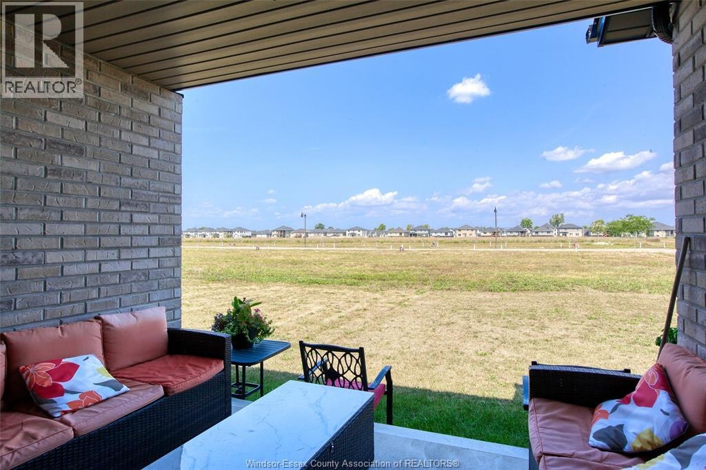 236 Mclellan, Amherstburg, ON, N9V 3Y7 - 38