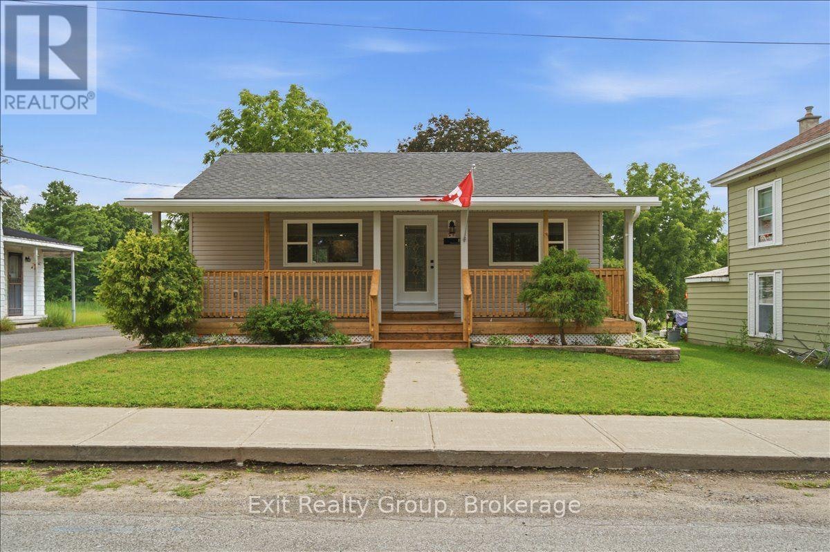 8 Albert Street, Prince Edward County, ON, K0K 2T0