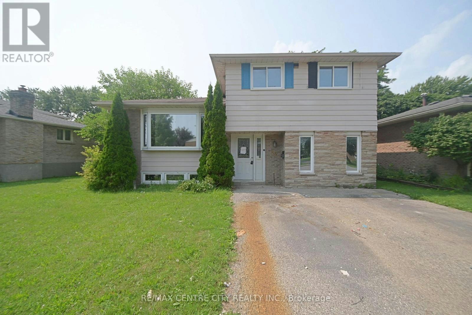 83 Confederation Drive, St. Thomas, ON, N5P 3Y2