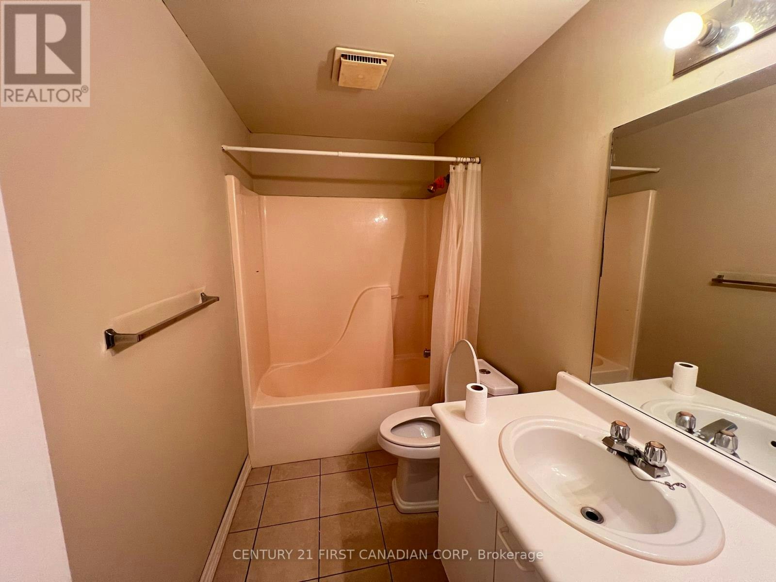 14-70 Chapman Court, London, ON, N6G 4Z4 - 15