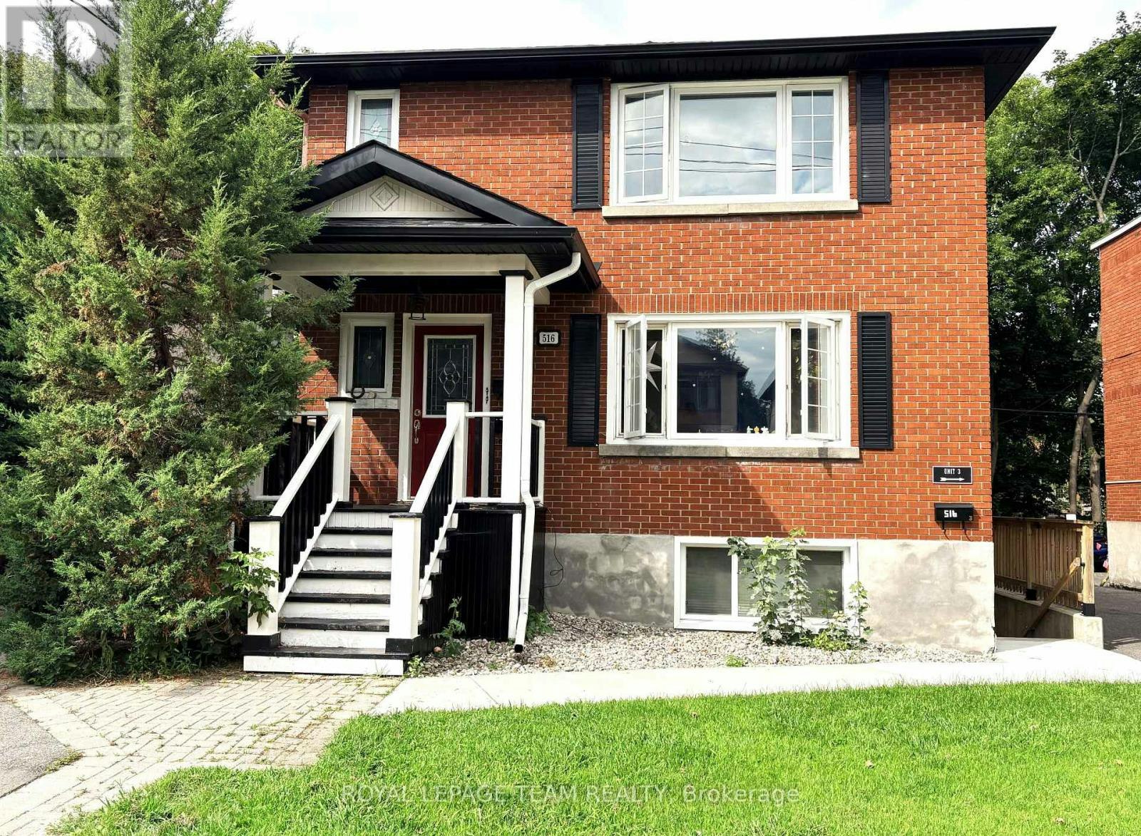 2-516 Athlone Avenue, Ottawa, ON, K1Z 5M8
