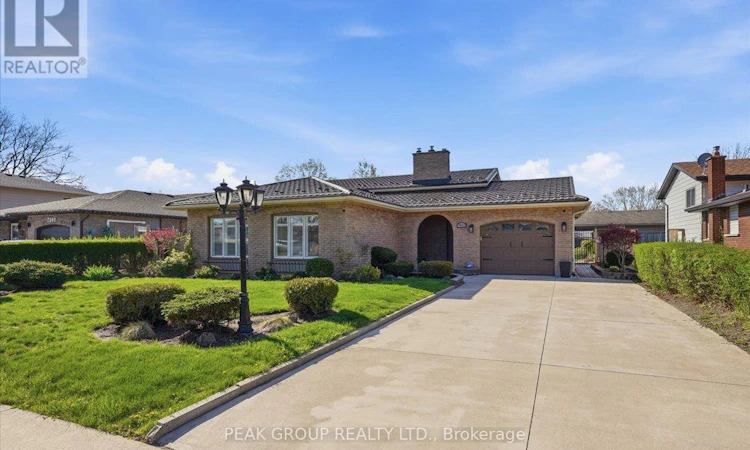 7402 Westfield Drive