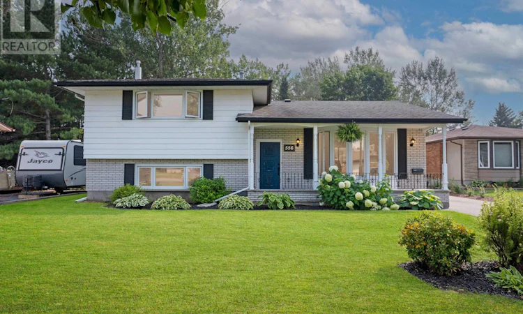556 Laurentian Drive