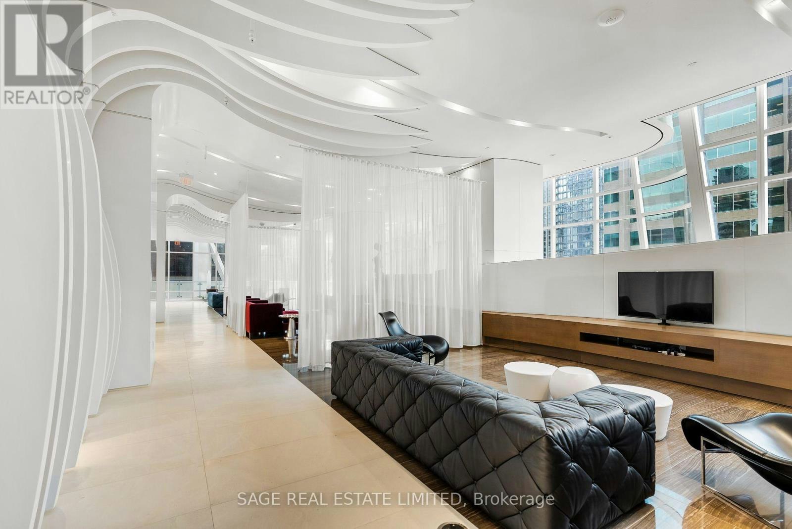 510-1 Bloor Street E, Toronto, ON, M4W 1A9 - 35