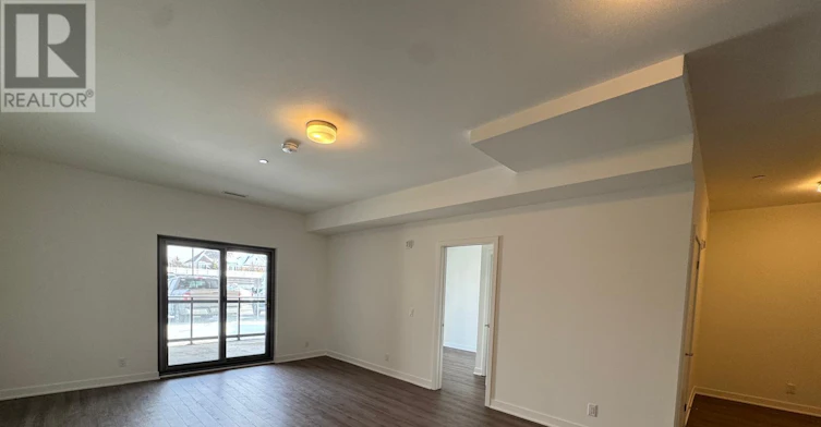 101-51 Clarington Boulevard, Clarington, ON, L1C 7J8 - 7