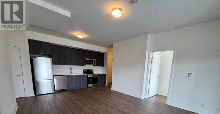 101-51 Clarington Boulevard, Clarington, ON, L1C 7J8 - 11
