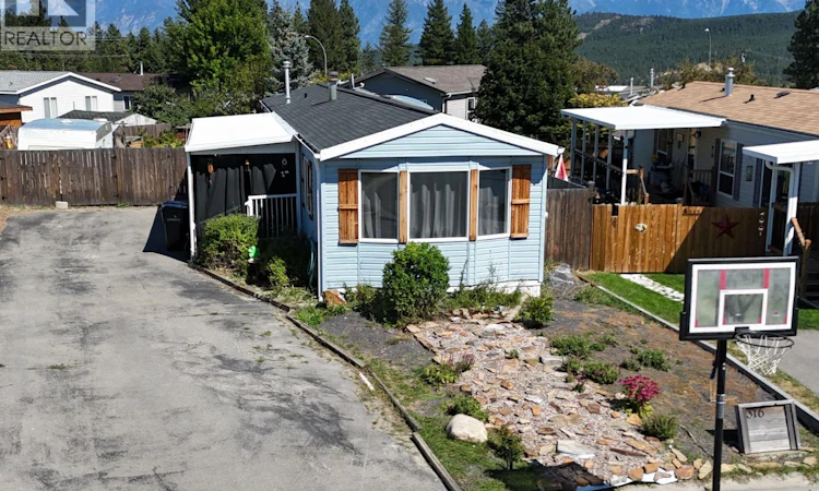 316 Mission Place