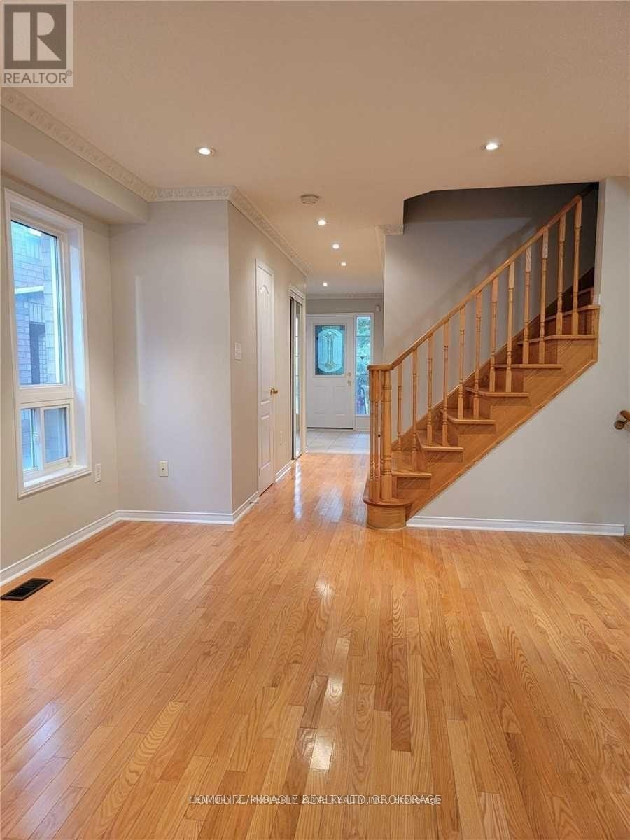 8 Galtee Road, Brampton, ON, L6X 0J8 - 9
