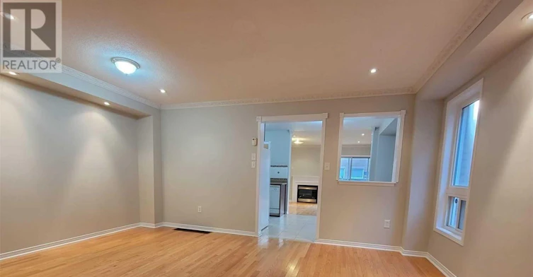 8 Galtee Road, Brampton, ON, L6X 0J8 - 7