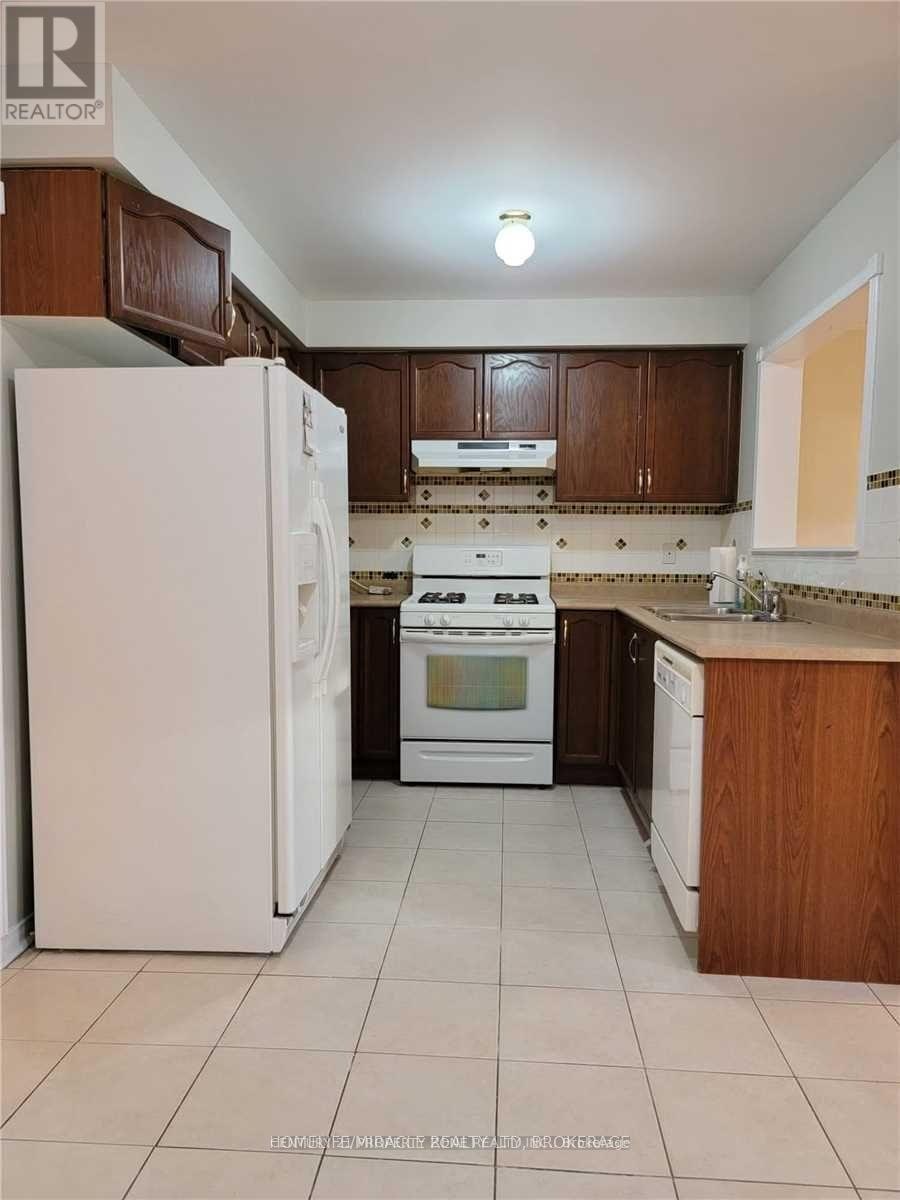 8 Galtee Road, Brampton, ON, L6X 0J8 - 10