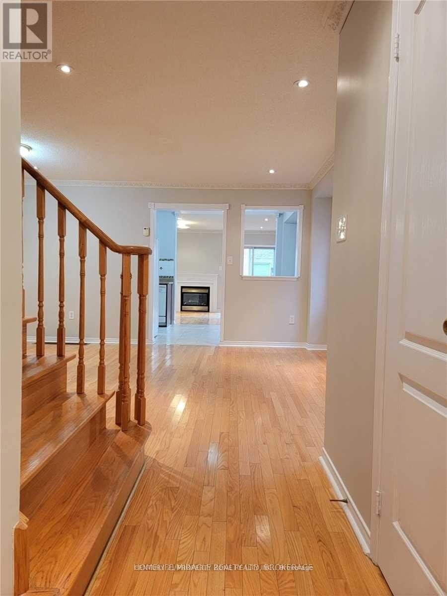 8 Galtee Road, Brampton, ON, L6X 0J8 - 8