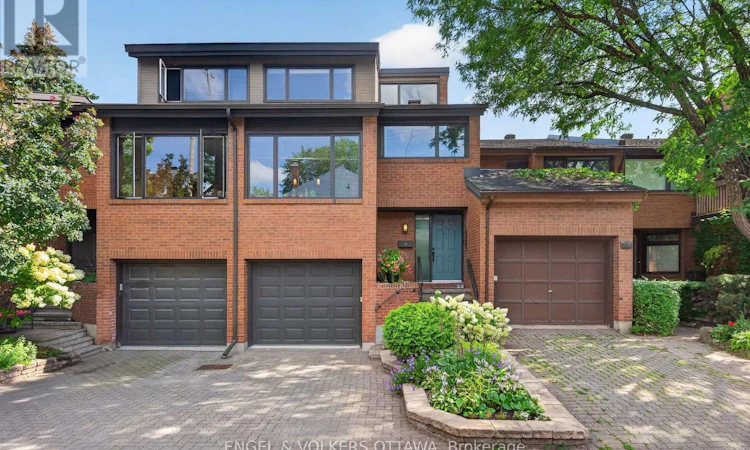 202 Holmwood Avenue