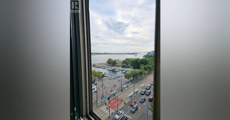 1003-270 Queens Quay W, Toronto, ON, M5J 2N4 - 16