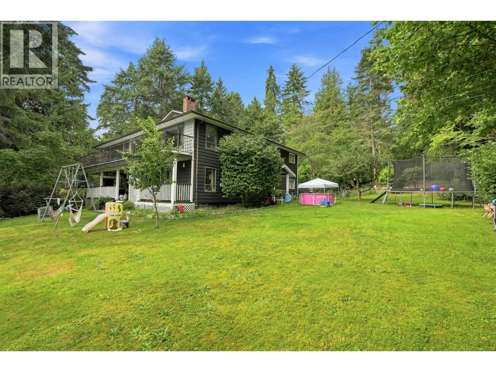 1523 Grandview Road, Gibsons, BC, V0N 1V5