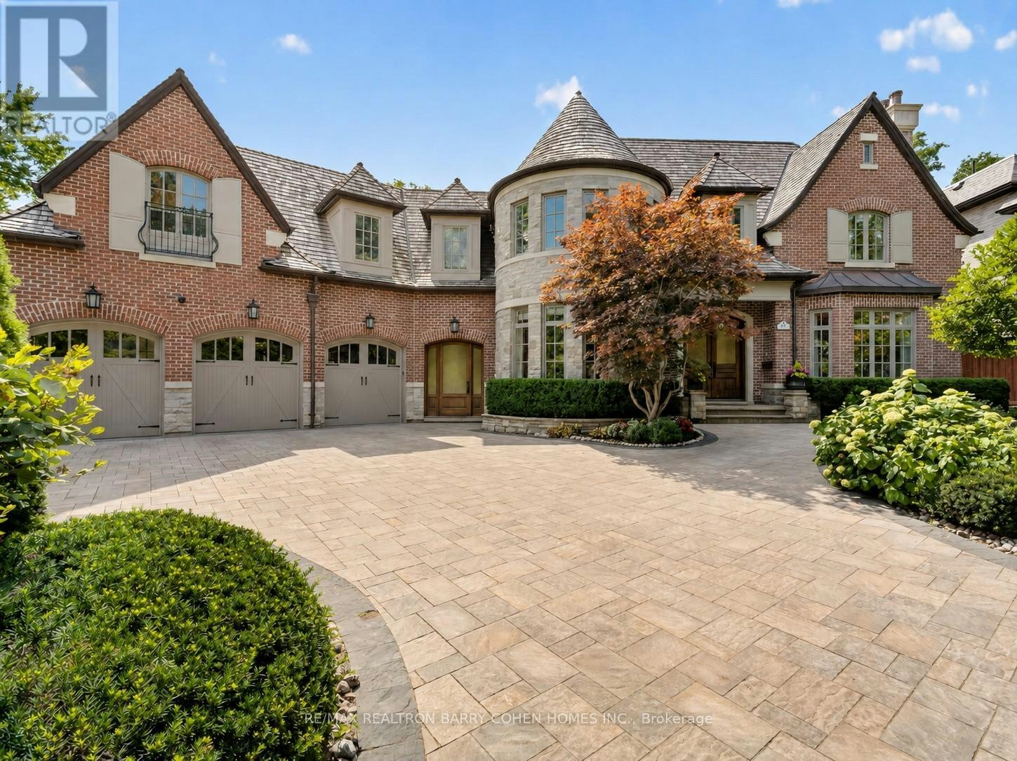 21 Don Ridge Drive, Toronto, ON, M2P 1H3