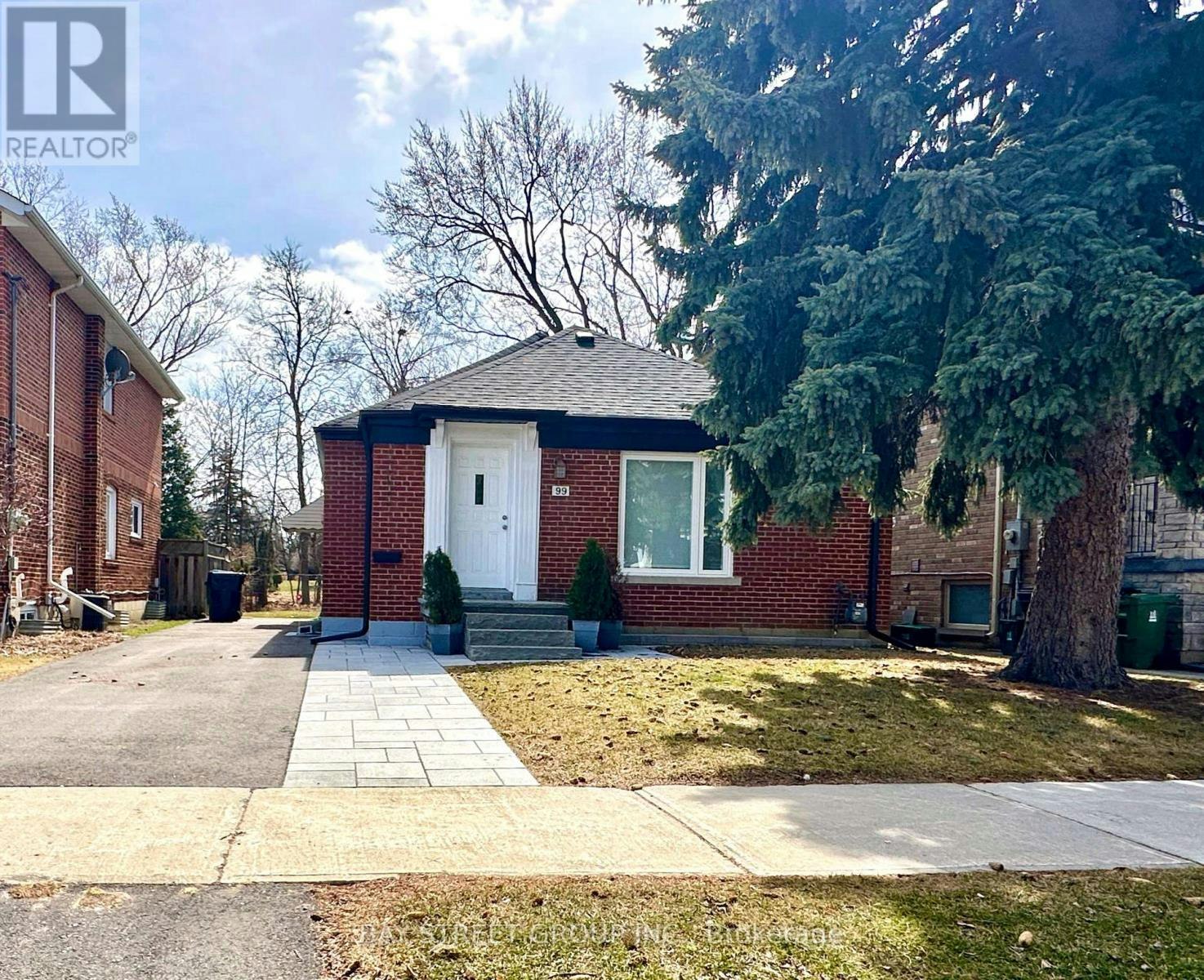 99 Park Home Avenue, Toronto, ON, M2N 1W7
