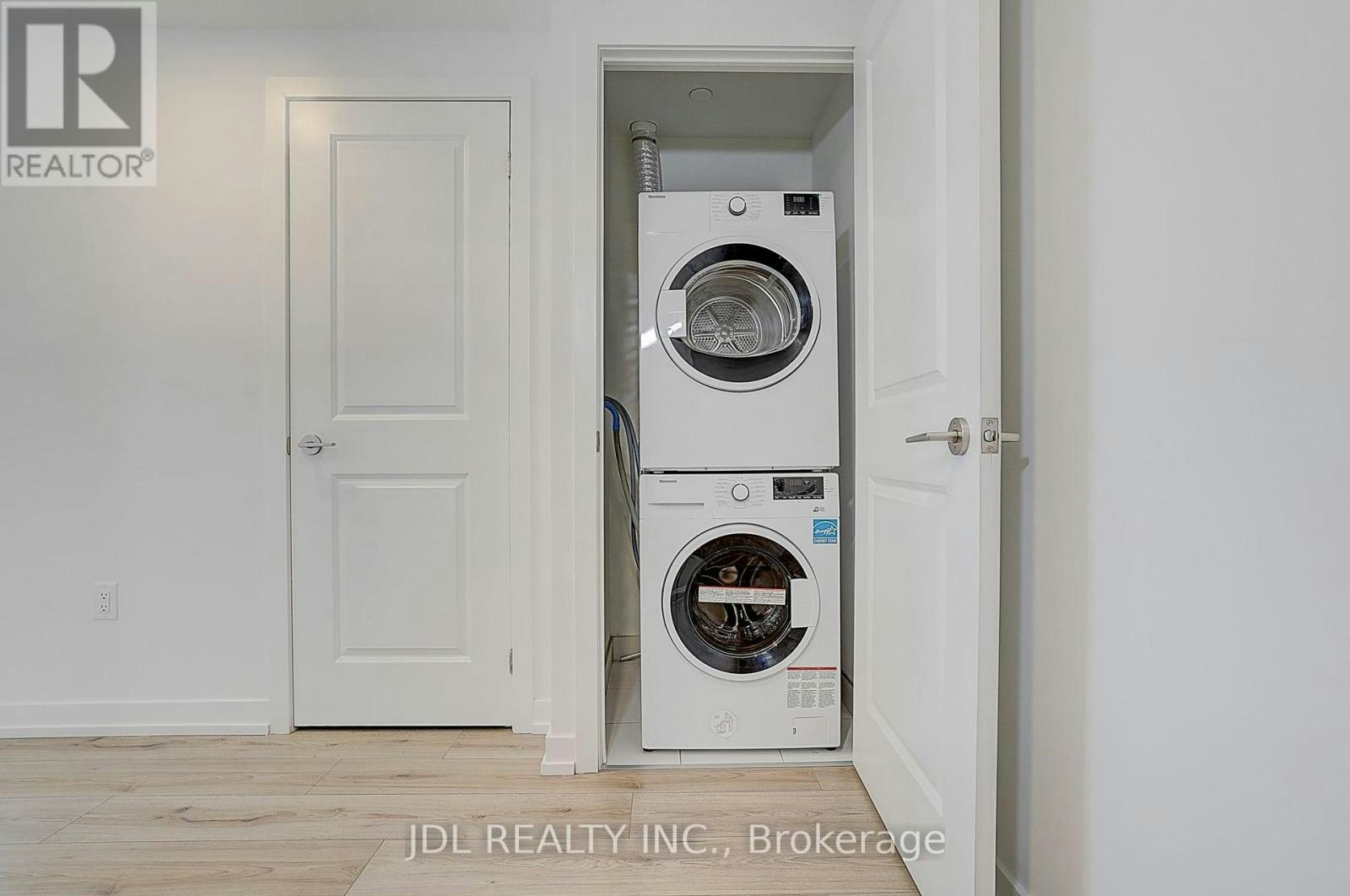 3902-395 Bloor Street E, Toronto, ON, M4W 1H7 - 8