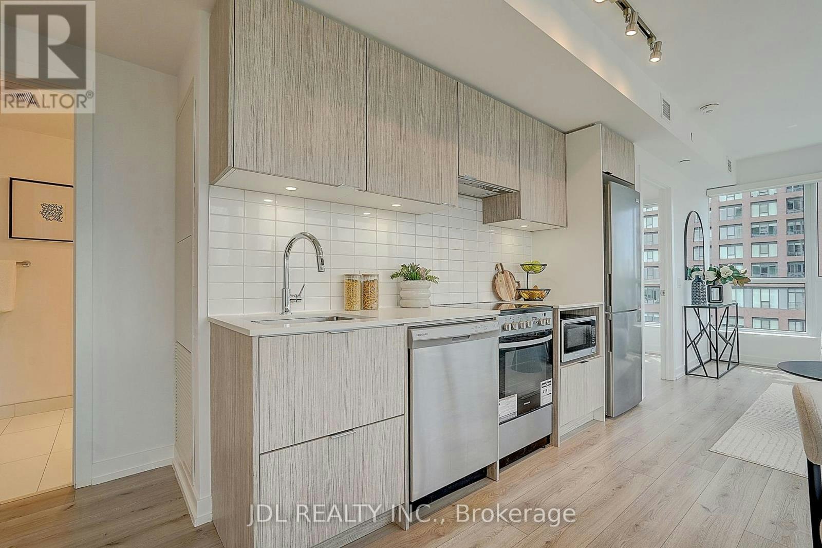 3902-395 Bloor Street E, Toronto, ON, M4W 1H7 - 13