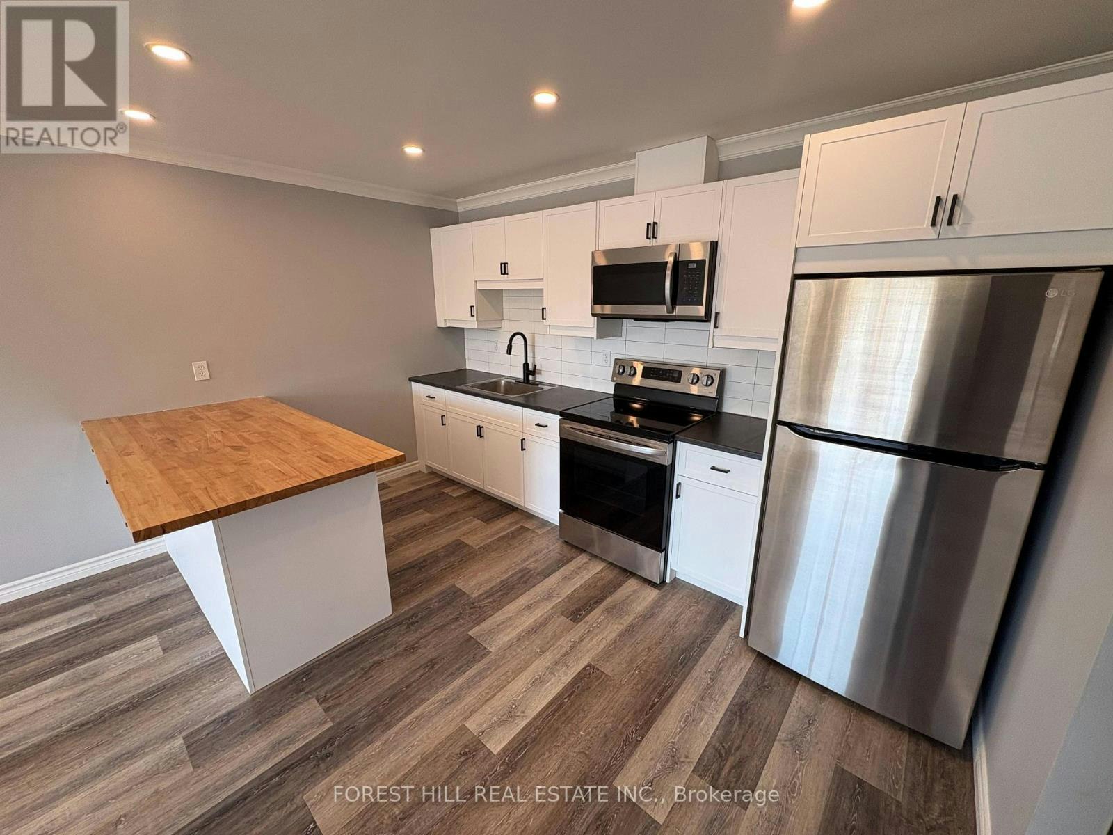 5-130 King Street E, Clarington, ON, L1C 1N7