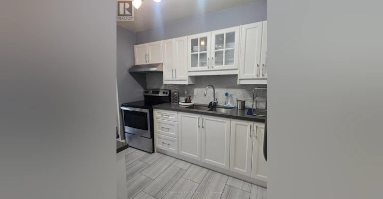 2614-1 Massey Square, Toronto, ON, M4C 5L4 - 10