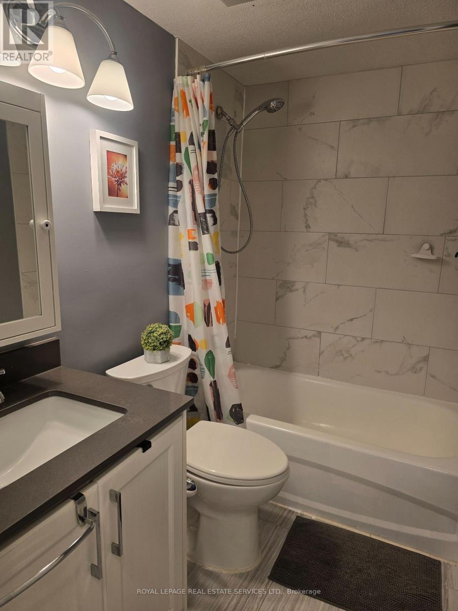 2614-1 Massey Square, Toronto, ON, M4C 5L4 - 16