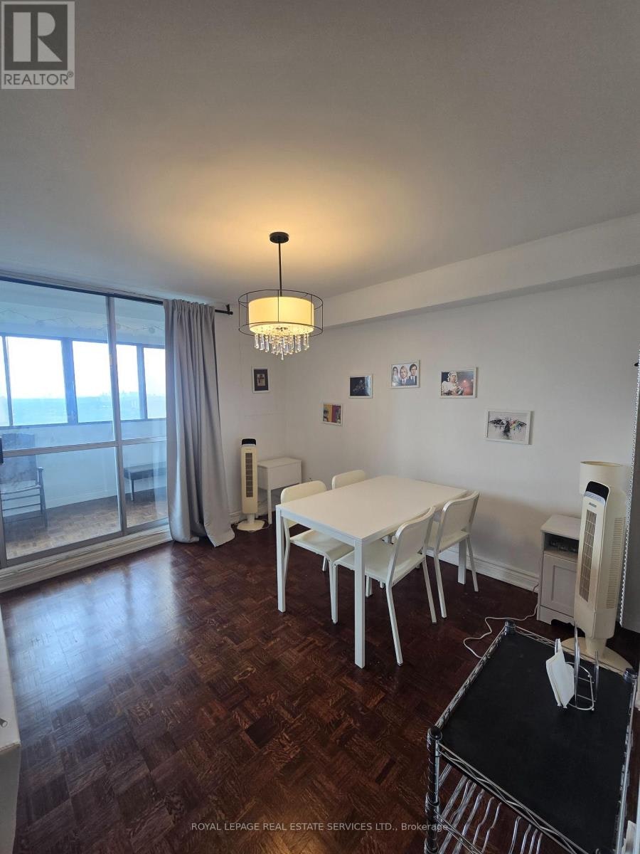 2614-1 Massey Square, Toronto, ON, M4C 5L4 - 7