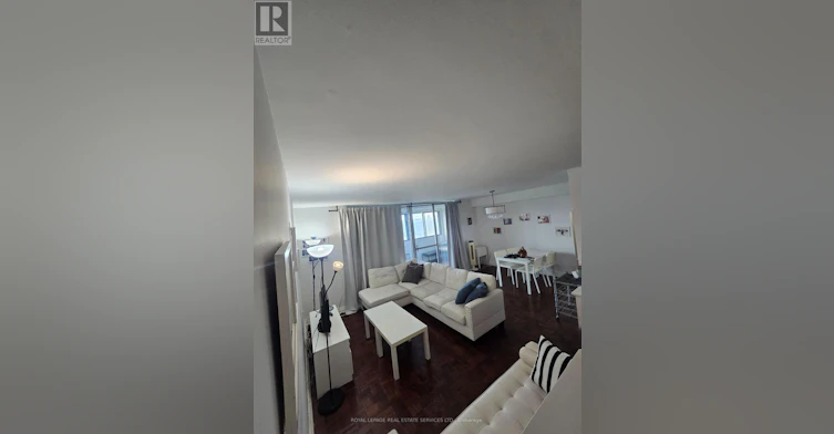 2614-1 Massey Square, Toronto, ON, M4C 5L4 - 8