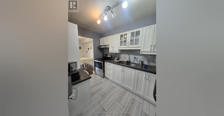 2614-1 Massey Square, Toronto, ON, M4C 5L4 - 12