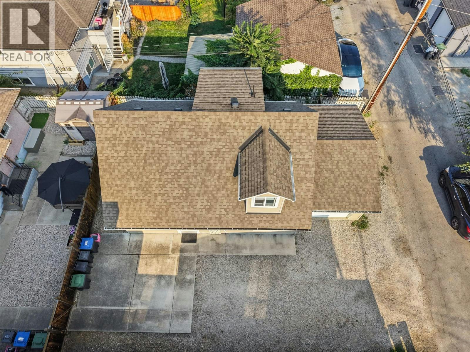 811 Martin Avenue, Kelowna, BC, V1Y 6V4 - 42