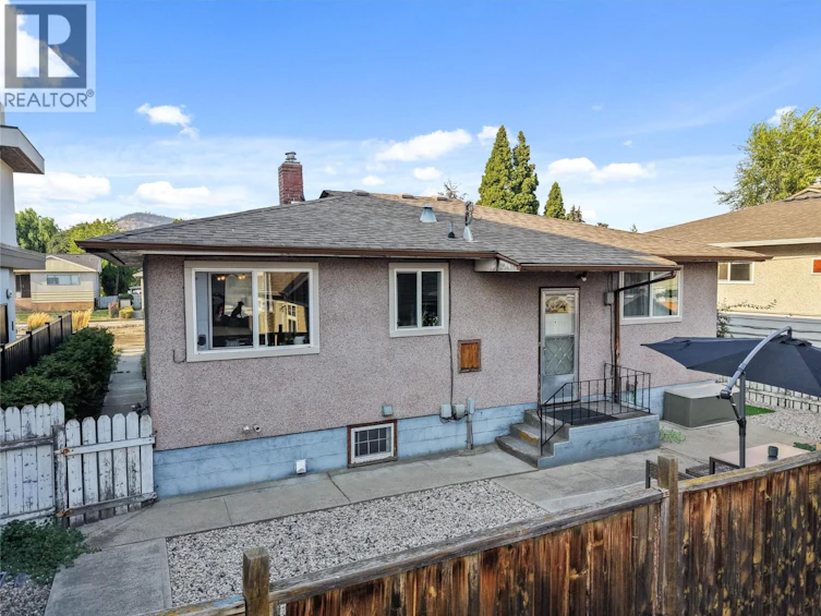 811 Martin Avenue, Kelowna, BC, V1Y 6V4 - 56