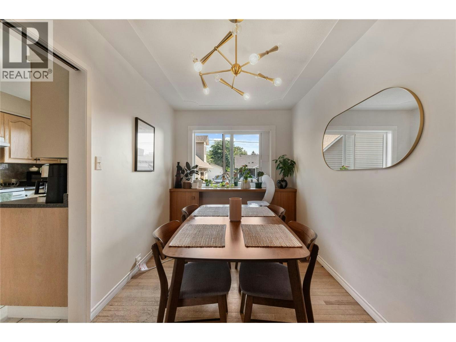 811 Martin Avenue, Kelowna, BC, V1Y 6V4 - 7
