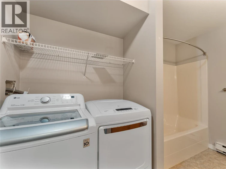 811 Martin Avenue, Kelowna, BC, V1Y 6V4 - 36
