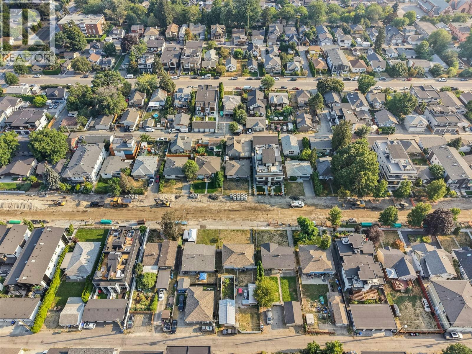 811 Martin Avenue, Kelowna, BC, V1Y 6V4 - 53