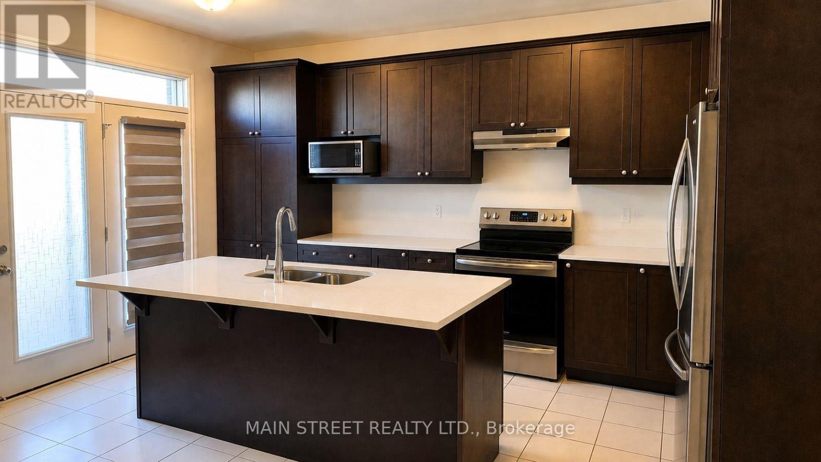 1253 Muskoka Heights, Milton, ON, L9E 1Z1 - 8