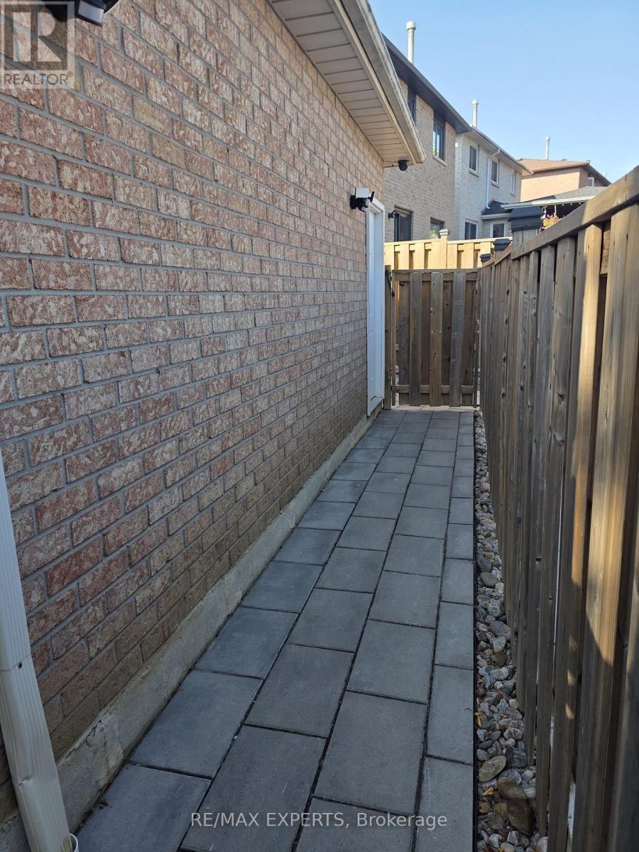 BSMT-20 Deer Valley Drive, Caledon, ON, L7E 2E3