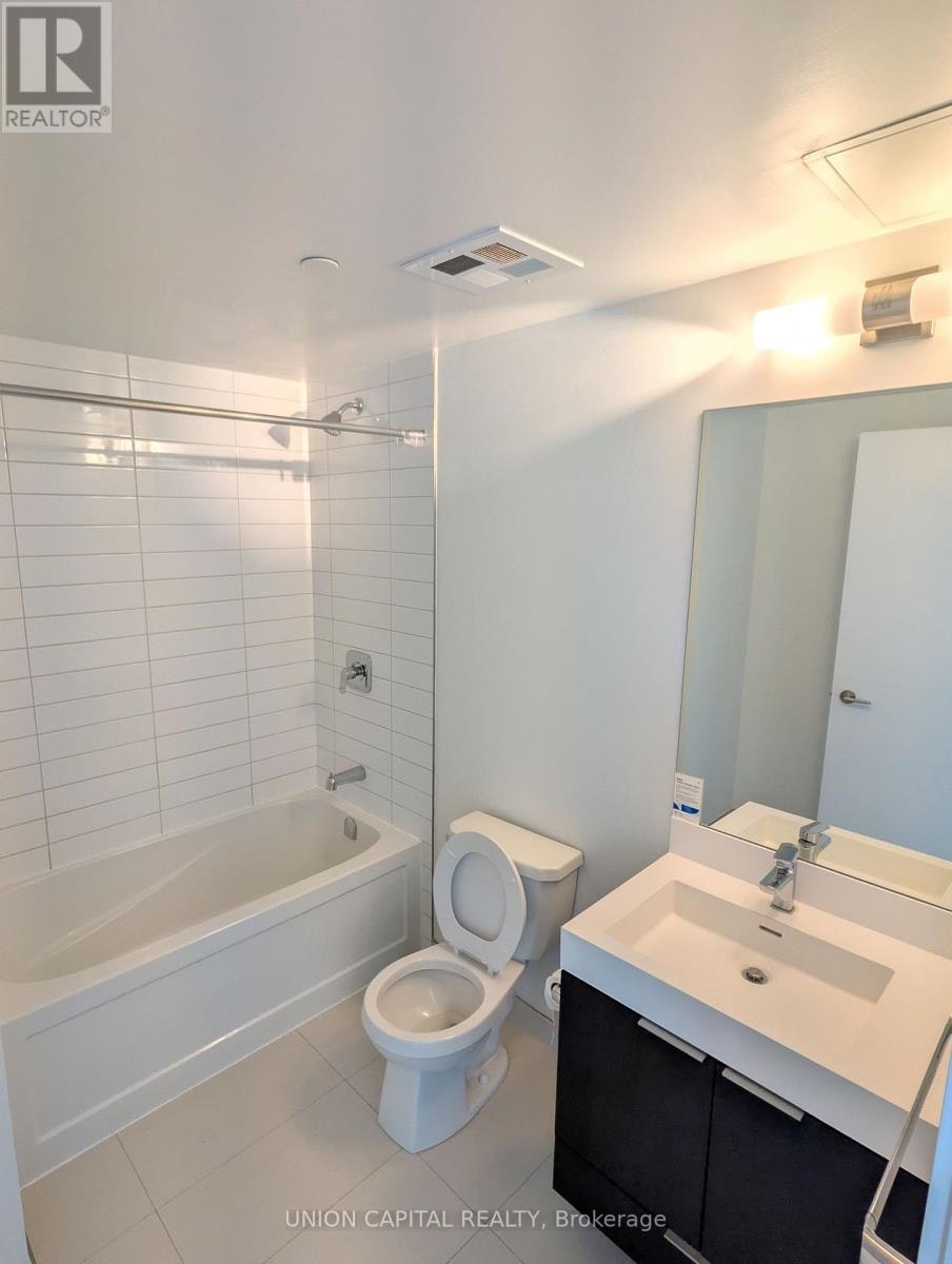 320-3100 Keele Street, Toronto, ON, M3M 0E1 - 11
