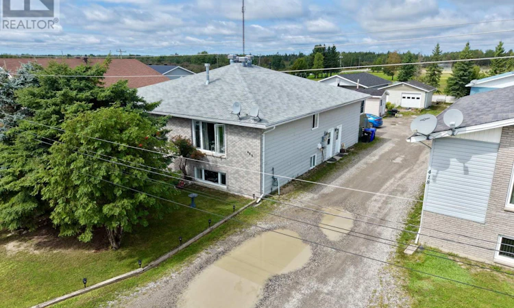 420 Brisson Boulevard