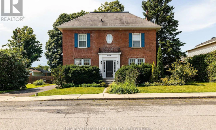 262 Bell Street
