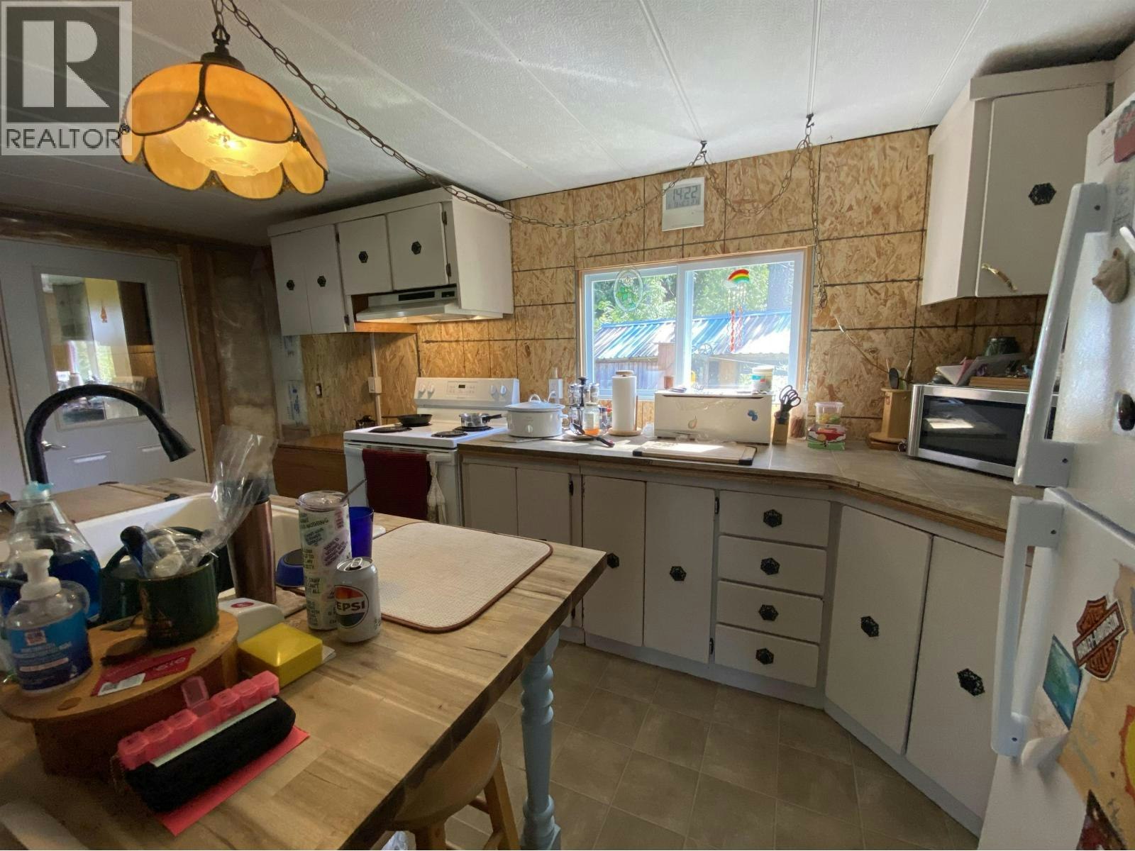 4451 Scotton Avenue - 2