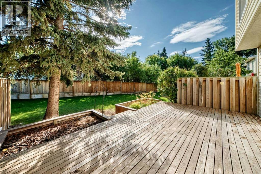 3-24 Cascade Place, Cochrane, AB, T4C 0G6