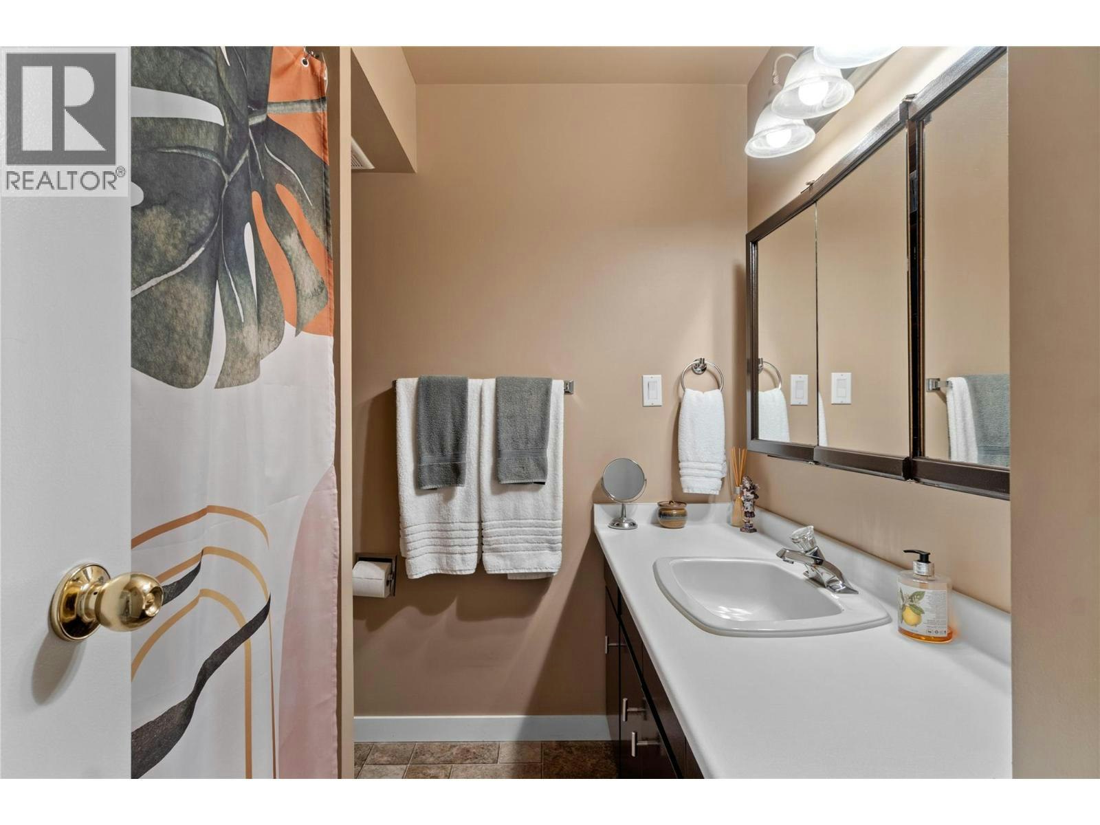 30-290 Pemberton Terrace, Kamloops, BC, V2C 6A9 - 15